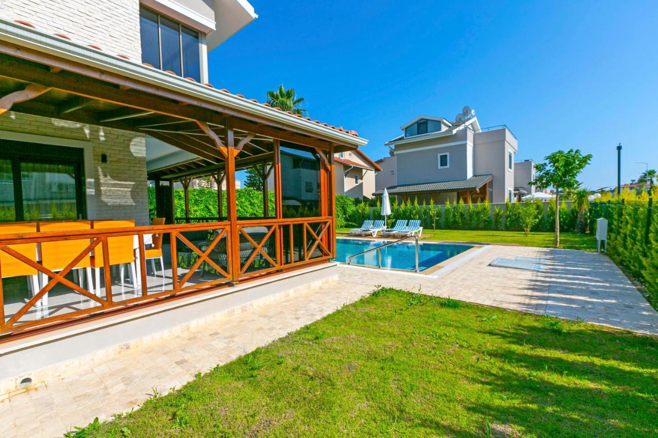 Paradise Town Villa Estella Белек Екстериор снимка